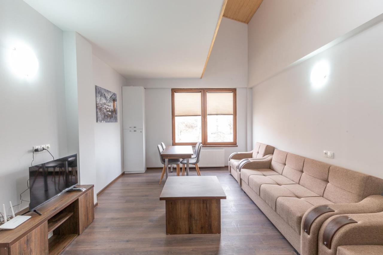 Pine Chalets By Ka Group 구다우리 외부 사진